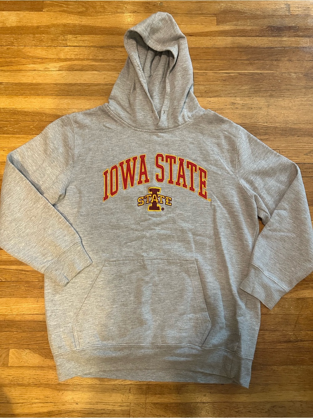 Vintage Embroidery Iowa State Gray Hoodie Sweatshirt - College Logo Pullover